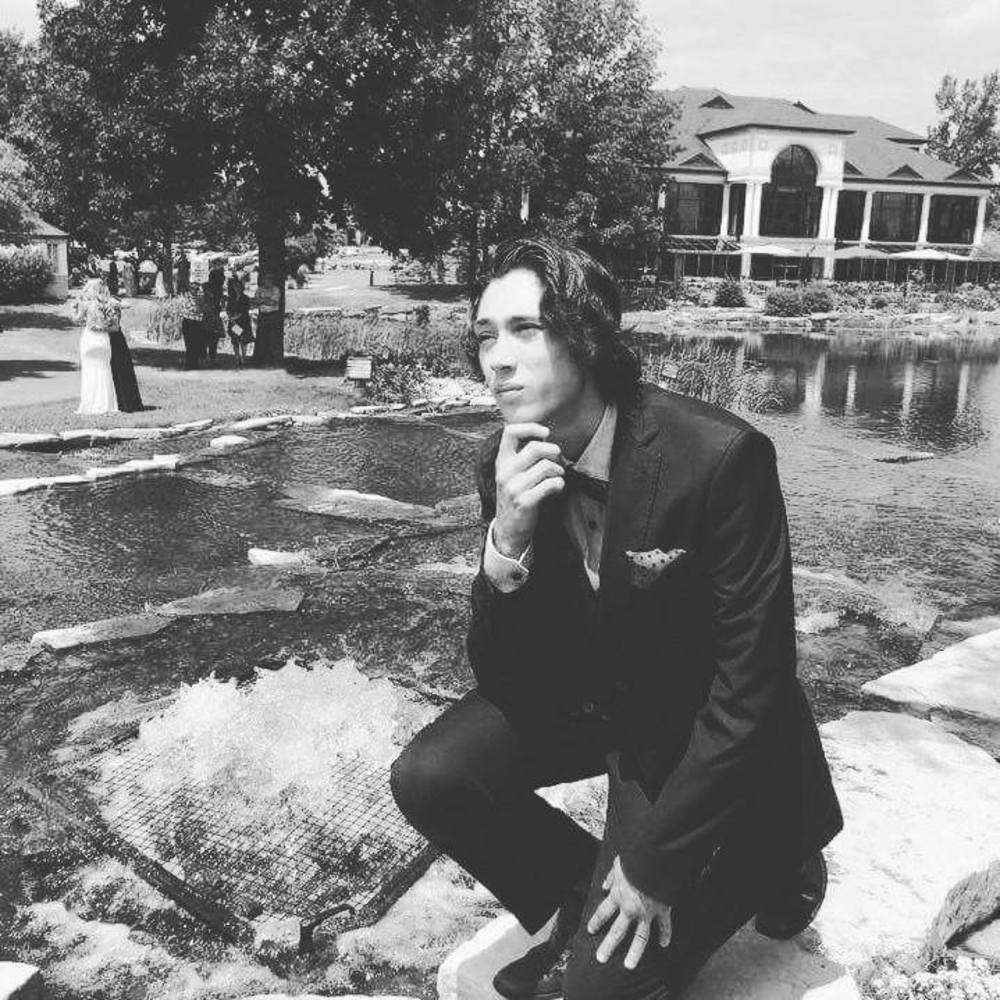 Meet your Posher, Cédric